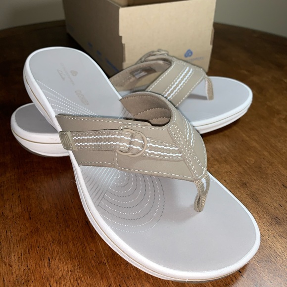 brinkley sun flip flops